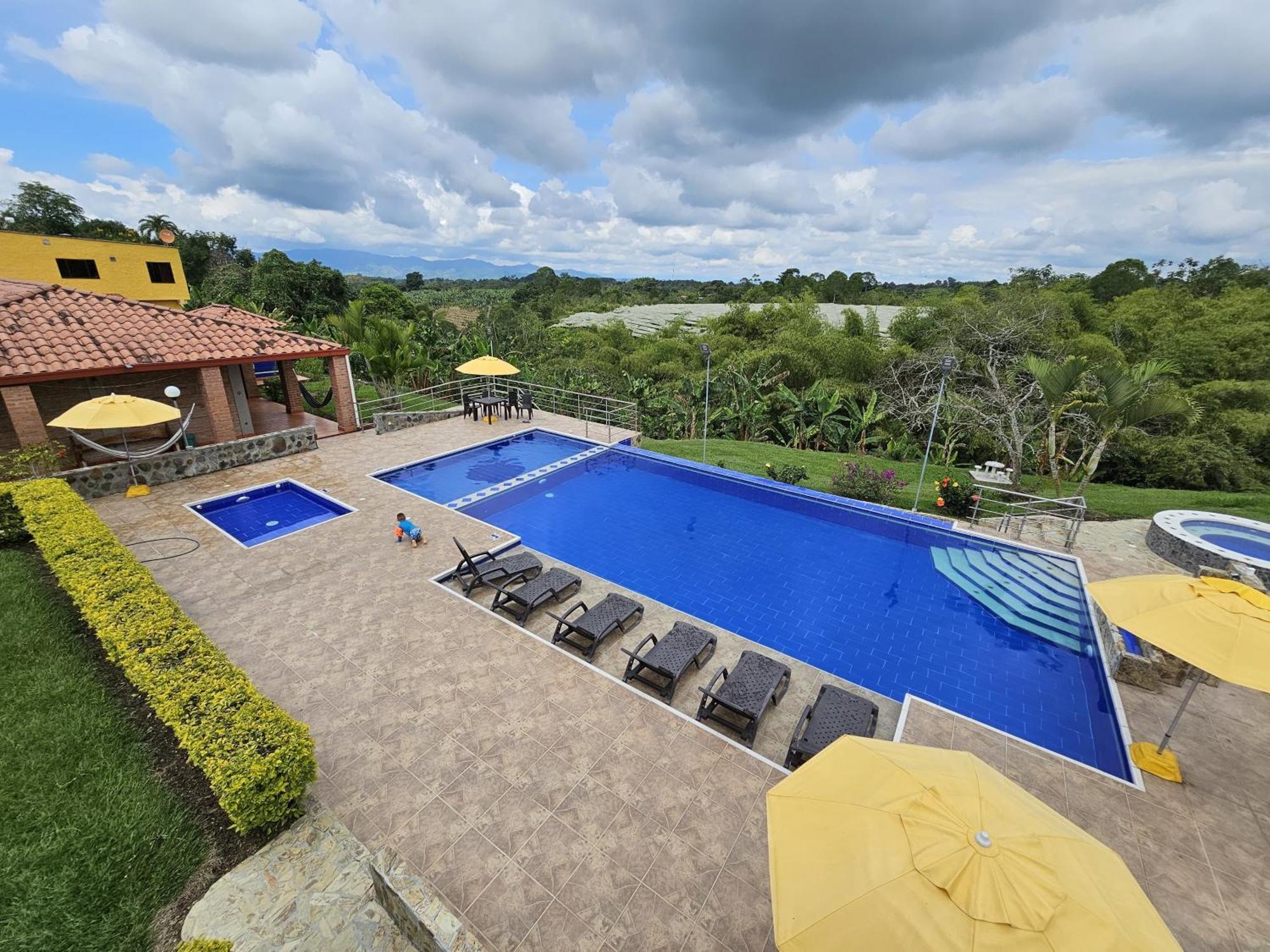 Hotel Campestre Los Mangos Quimbaya Extérieur photo